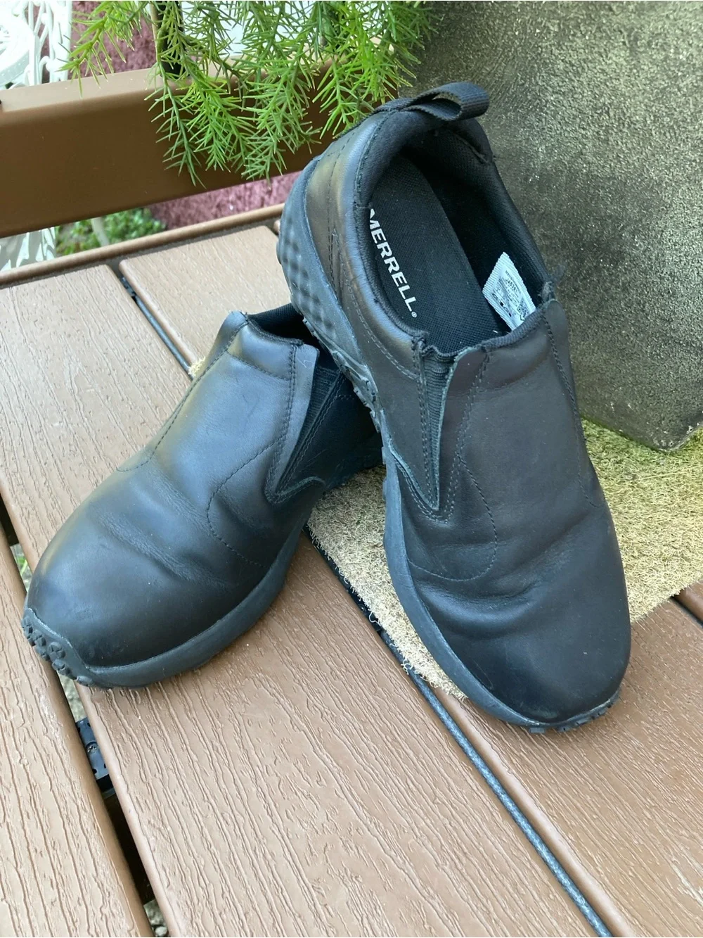 Merrell size 9 Men’s Jungle Moc Air Cushion Pro black slip on shoes